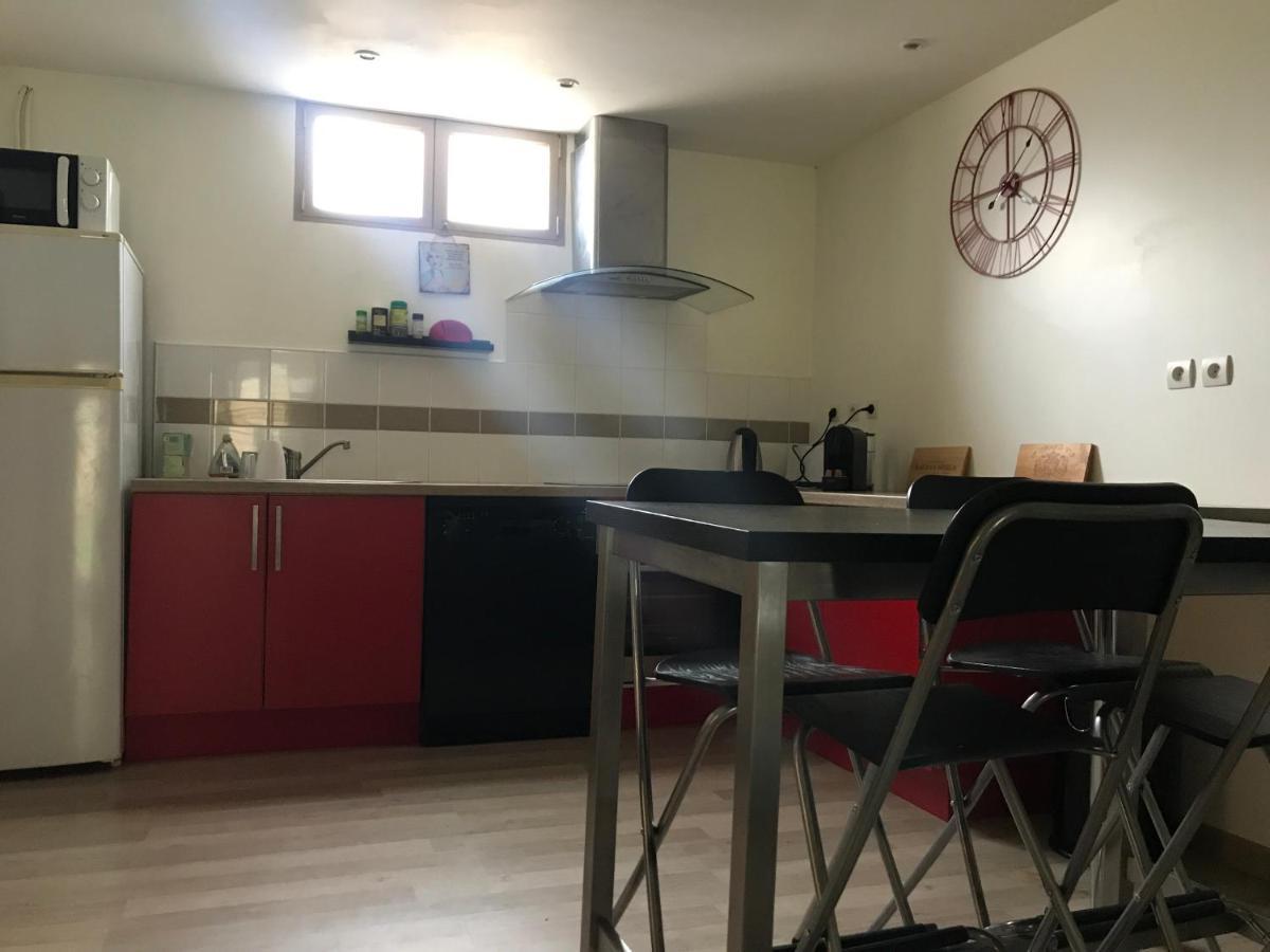 Next To Bordeaux Center With A Terrace Appartement